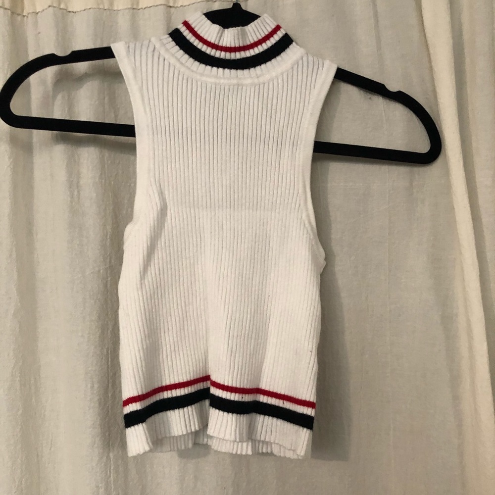 Vintage style sleeveless sweater